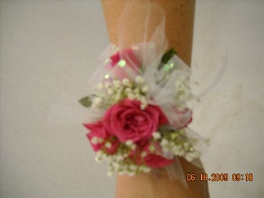 Pink Rose Wristlet (White Roses)