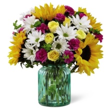 Sunlit Meadows Bouquet (Clear vase)